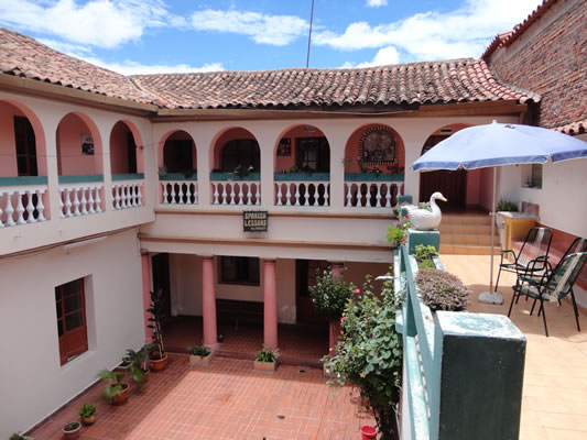 TravelledMatt learn Spanish - sucre spanish school