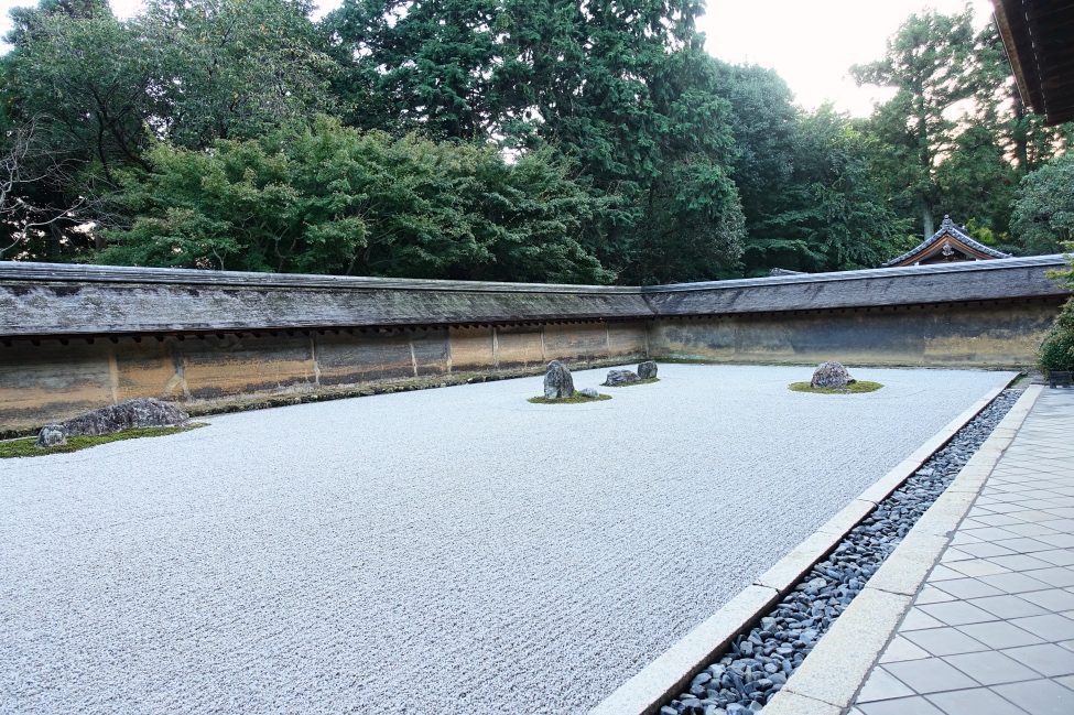 Ryoanji Temple - Zen garden - TravelledMatt